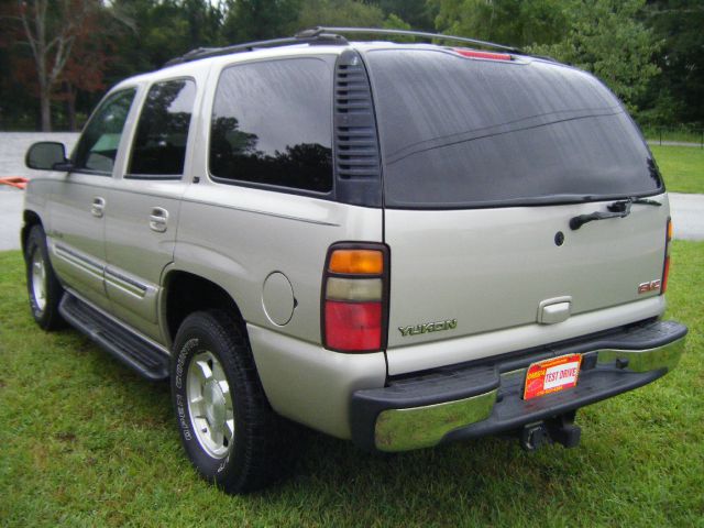 2004 GMC Yukon 4wd