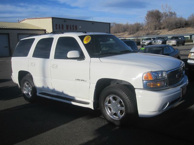 2004 GMC Yukon Base
