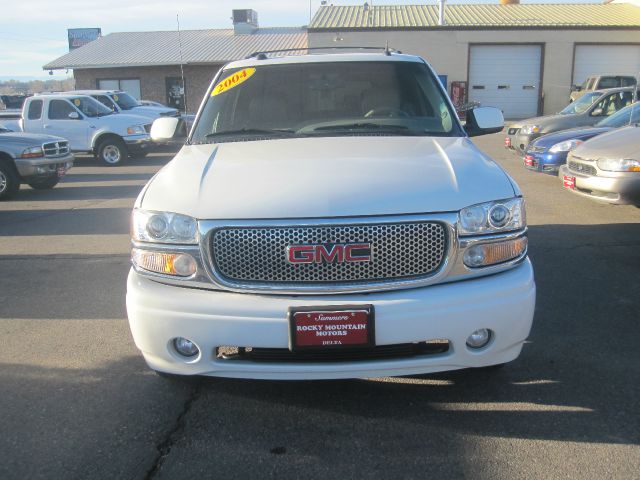 2004 GMC Yukon Base