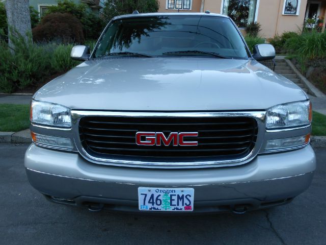 2004 GMC Yukon Ram 3500 Diesel 2-WD