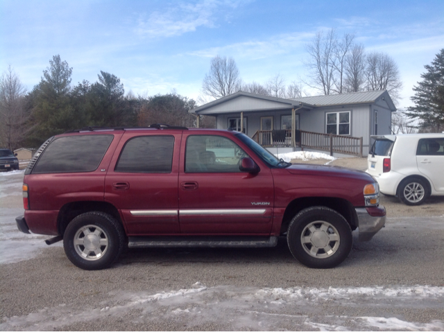 2004 GMC Yukon Ram 3500 Diesel 2-WD