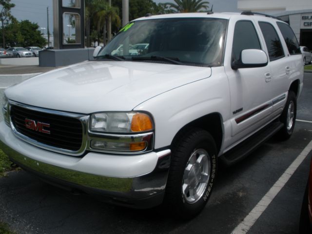 2004 GMC Yukon Ram 3500 Diesel 2-WD