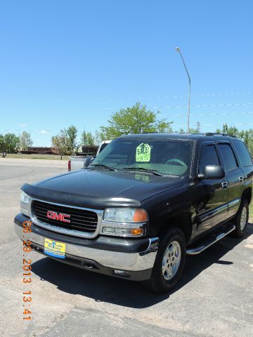 2004 GMC Yukon Ram 3500 Diesel 2-WD