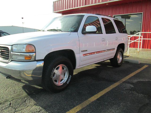 2004 GMC Yukon Ram 3500 Diesel 2-WD