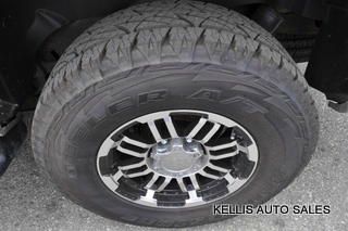 2005 GMC Yukon Ram 3500 Diesel 2-WD