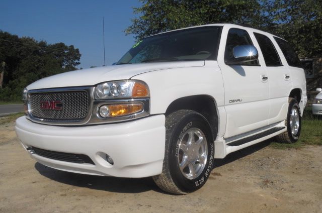 2005 GMC Yukon Base