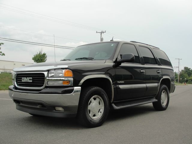 2005 GMC Yukon Ram 3500 Diesel 2-WD