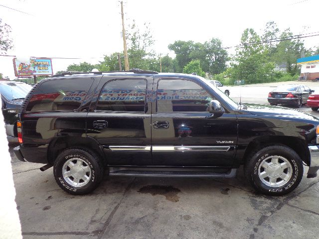 2005 GMC Yukon Super