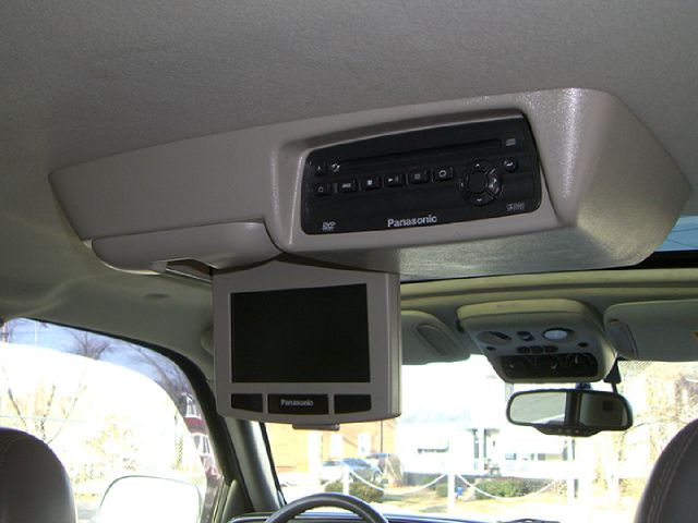 2005 GMC Yukon Base