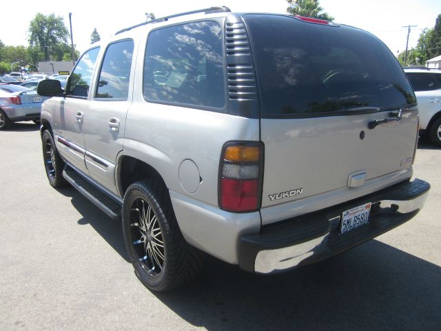 2005 GMC Yukon 4wd