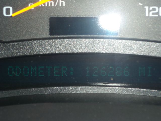 2005 GMC Yukon Ram 3500 Diesel 2-WD