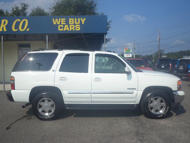 2005 GMC Yukon Ram 3500 Diesel 2-WD