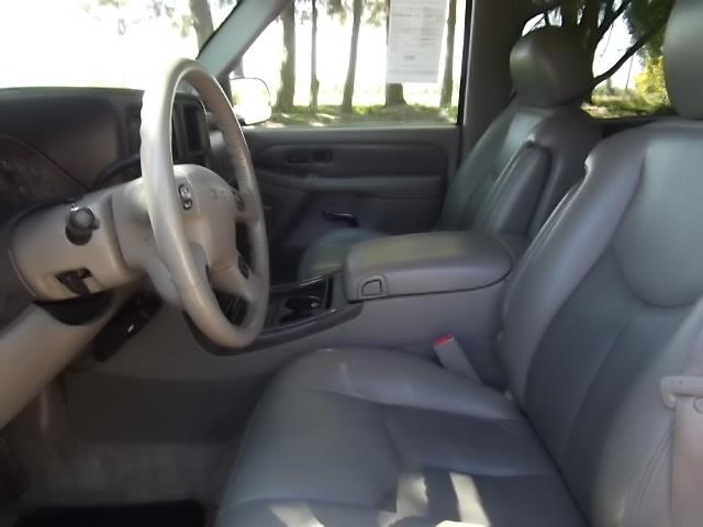 2005 GMC Yukon Unknown