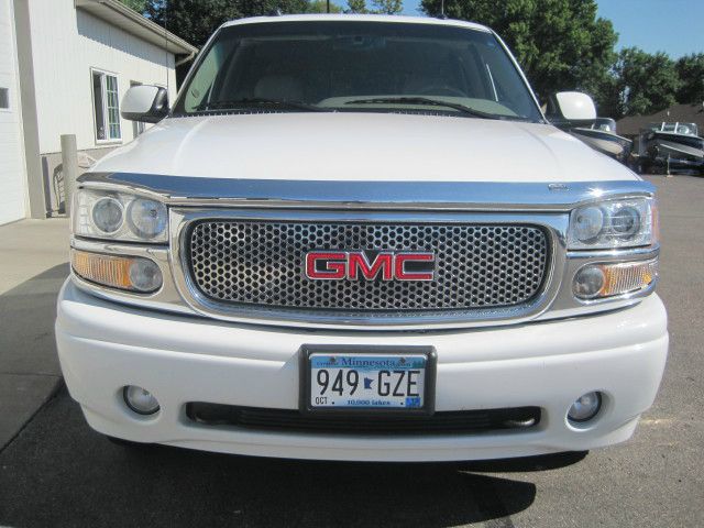 2005 GMC Yukon SRT8 Hurst Comp/plus
