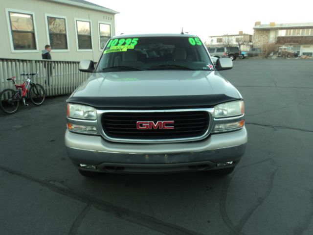 2005 GMC Yukon Ram 3500 Diesel 2-WD