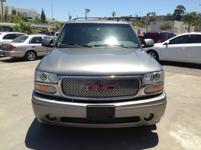 2006 GMC Yukon EX - DUAL Power Doors