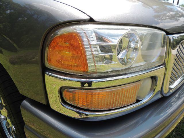 2006 GMC Yukon Quattro 3.0 Convertible