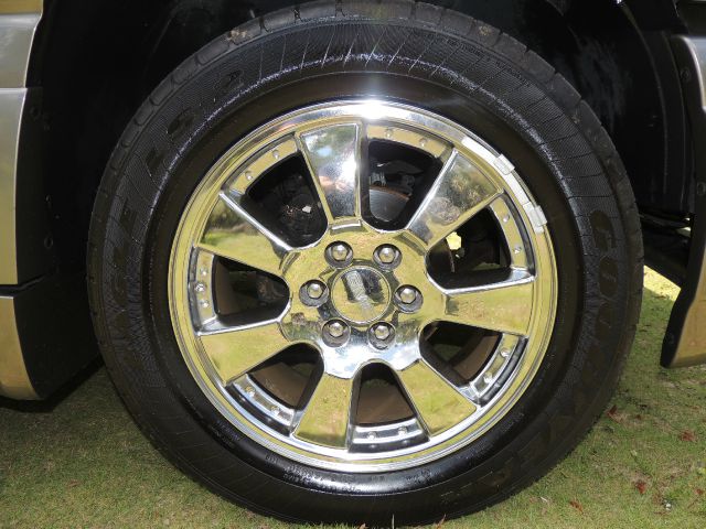 2006 GMC Yukon Quattro 3.0 Convertible