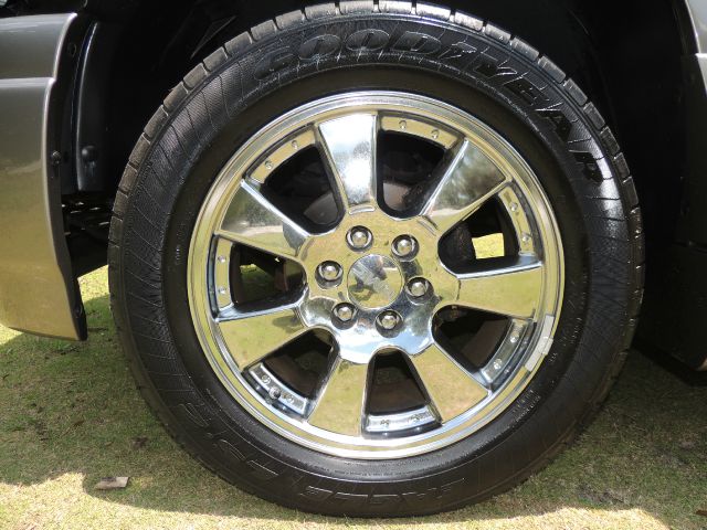 2006 GMC Yukon Quattro 3.0 Convertible