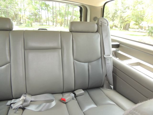 2006 GMC Yukon Quattro 3.0 Convertible