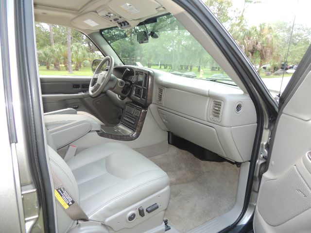 2006 GMC Yukon Quattro 3.0 Convertible