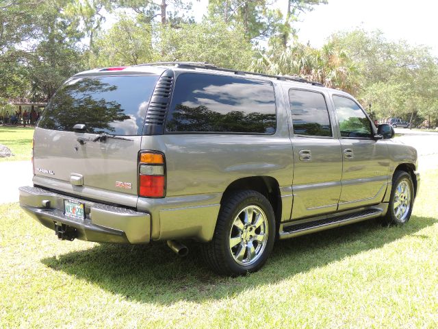2006 GMC Yukon Quattro 3.0 Convertible