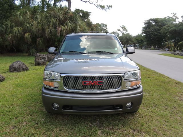 2006 GMC Yukon Quattro 3.0 Convertible