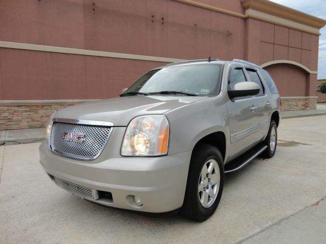 2007 GMC Yukon REG CAB BASE
