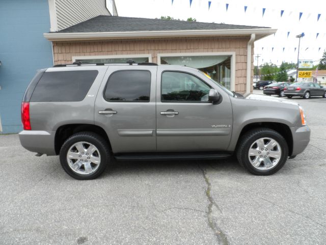 2007 GMC Yukon XLT 4X4 Diesel BAD Credit OK