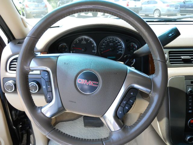 2007 GMC Yukon XL Denali AWD