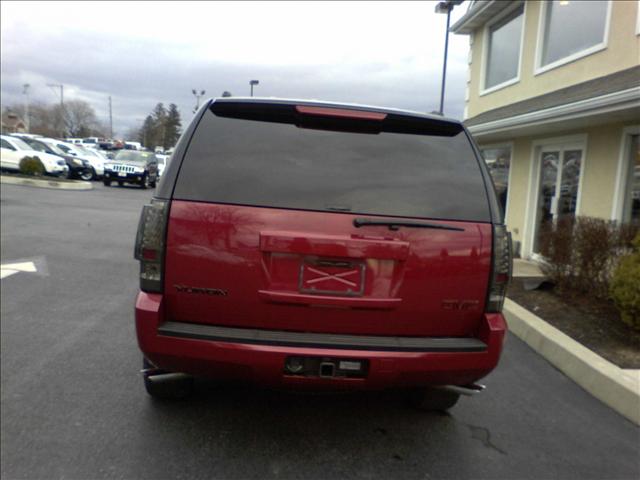 2007 GMC Yukon 4DR WGN I4 LX