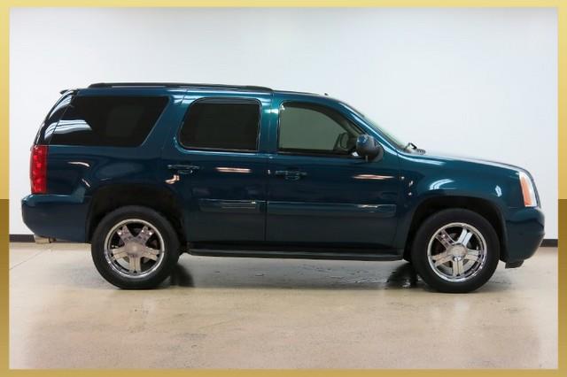 2007 GMC Yukon Prius Hatchback 4D