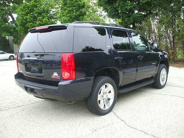 2007 GMC Yukon 4dr 112 Inch WB Eddie Bauer SUV