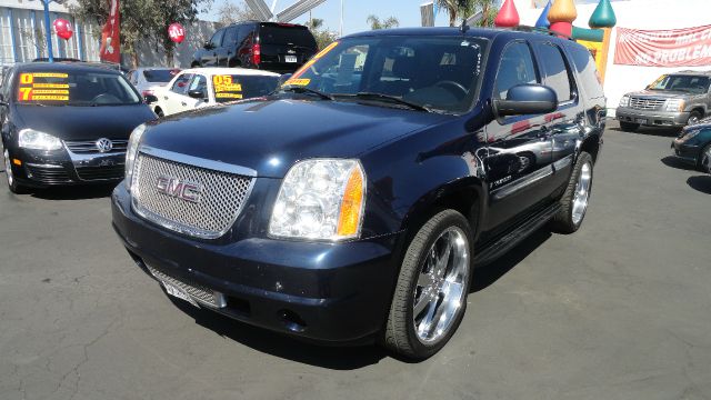 2007 GMC Yukon GXP