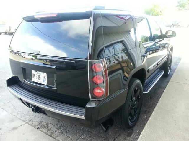 2007 GMC Yukon EX Sedan 4D