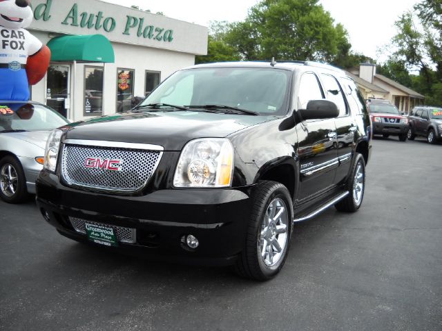 2007 GMC Yukon EX - DUAL Power Doors