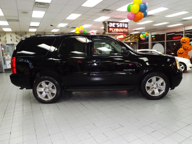 2007 GMC Yukon Wagon SE