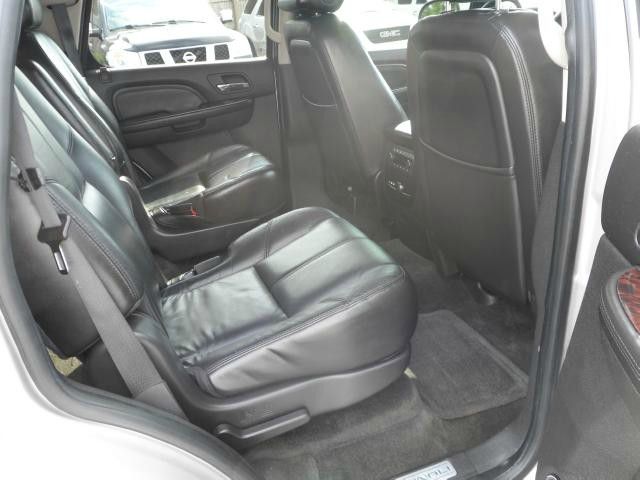 2007 GMC Yukon EX - DUAL Power Doors