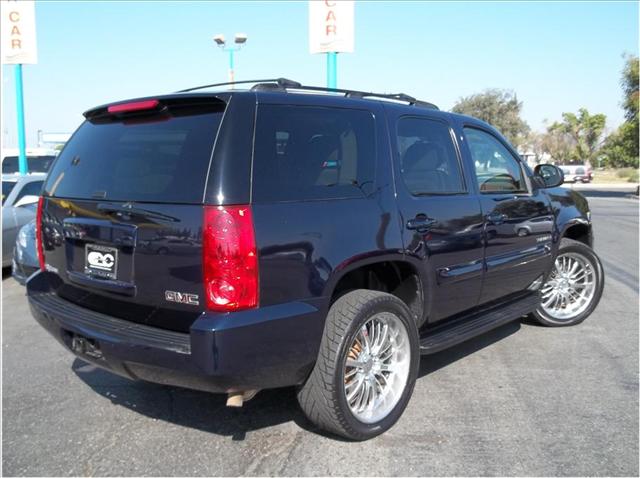 2007 GMC Yukon 4DR WGN I4 LX