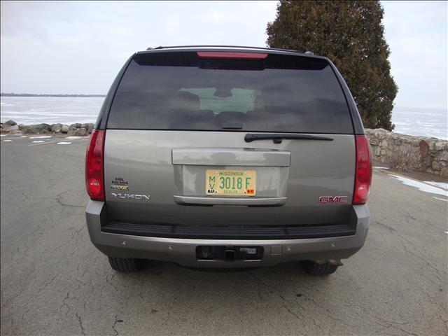 2007 GMC Yukon 2.4L I-4 LX