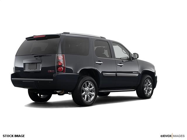 2008 GMC Yukon EX Sedan 4D