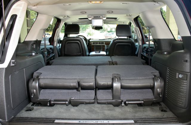 2008 GMC Yukon EX - DUAL Power Doors