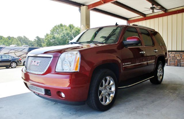 2008 GMC Yukon EX - DUAL Power Doors
