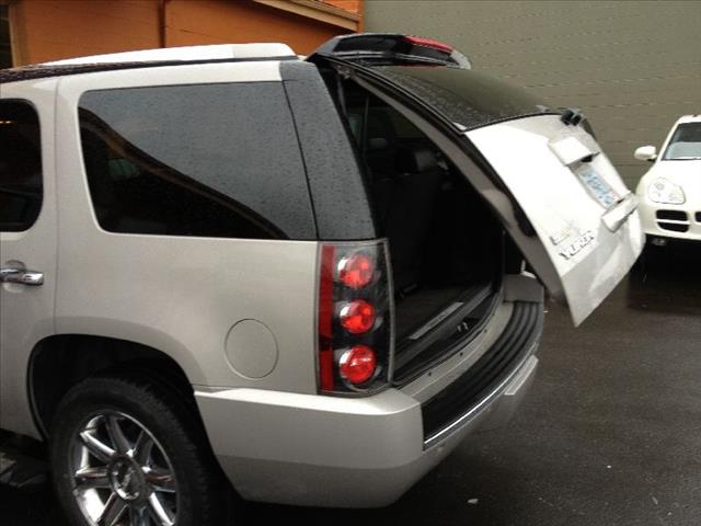 2009 GMC Yukon C300 Sport