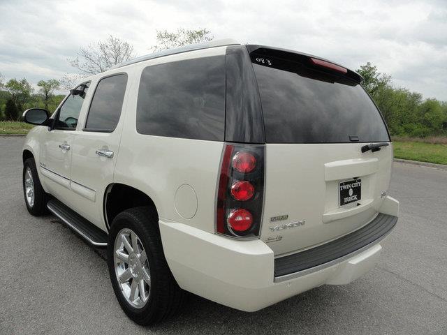 2009 GMC Yukon TDI