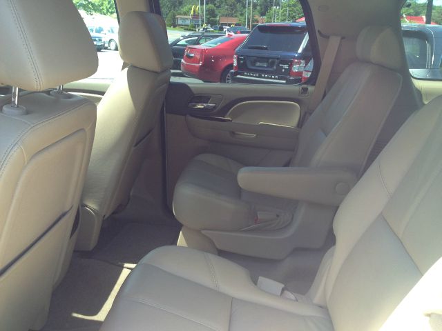 2009 GMC Yukon 4.2L LTHR Hseats XM
