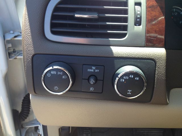 2009 GMC Yukon 4.2L LTHR Hseats XM