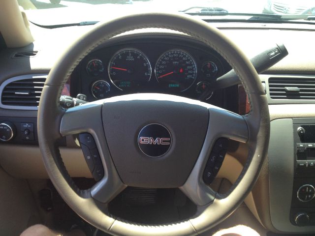 2009 GMC Yukon 4.2L LTHR Hseats XM