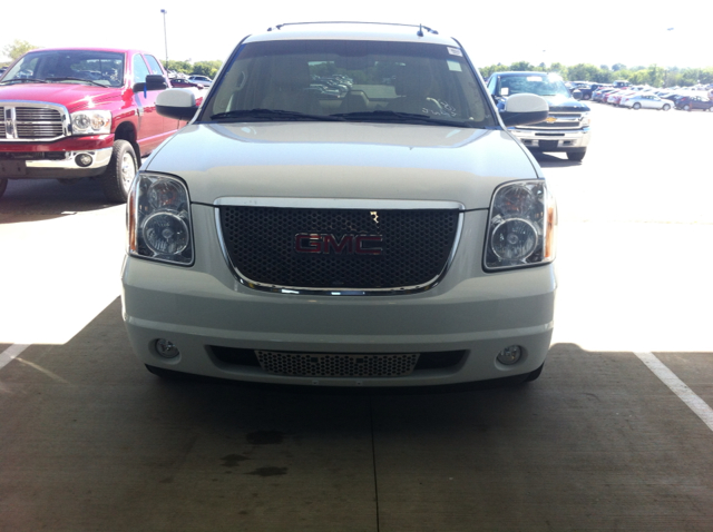 2009 GMC Yukon 4.2L LTHR Hseats XM