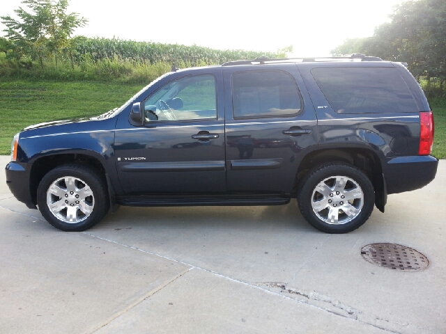 2009 GMC Yukon XL Denali AWD
